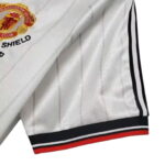 Manchester United Alternativa 83/84 - Image 3
