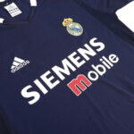 Real Madrid Alternativa 04/05 - Image 5